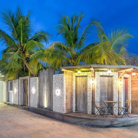 Brickwood Rasdhoo- Beach Front Esterno foto