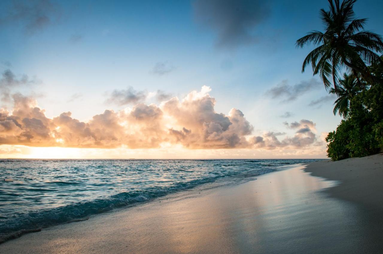 Brickwood Rasdhoo- Beach Front Esterno foto