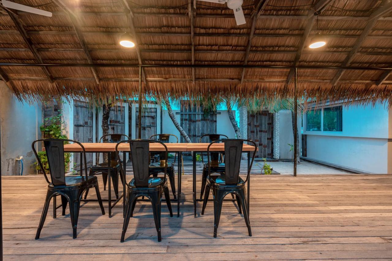 Brickwood Rasdhoo- Beach Front Esterno foto